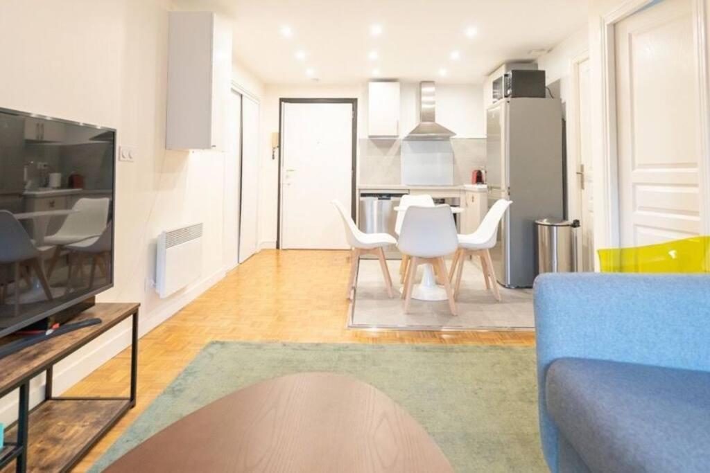 Apartment Coeur 16eme, Standing Et Calme